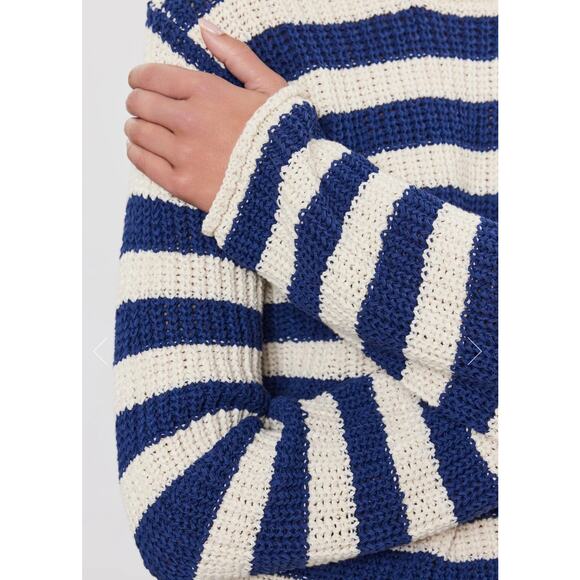 Velvet Maxine Sweater NWT Small Navy Ecru - Picture 4 of 7